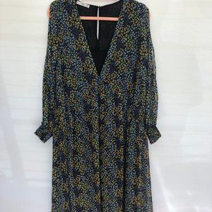 M.N.G., Long sleeve dress